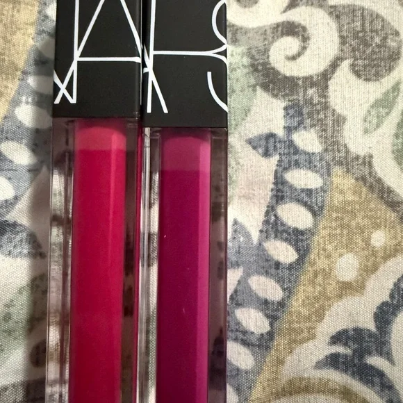 NARS Velvet Lip Glide Set in Black Packaging - Picture 3 of 3